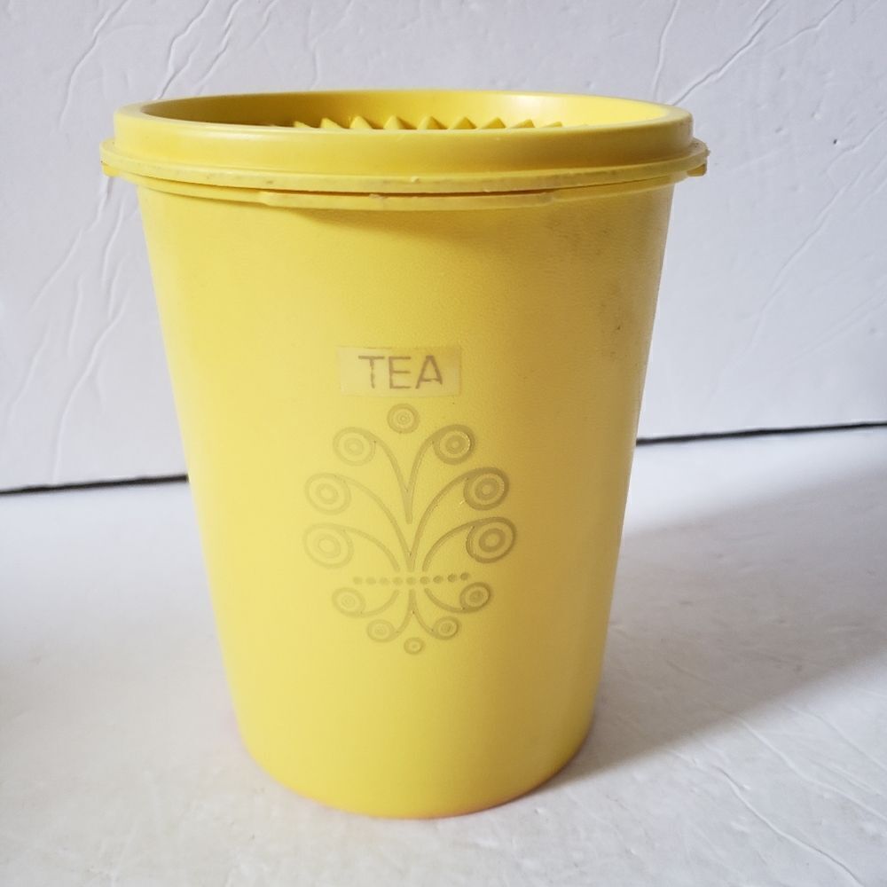 Tupperware Tea Canister - Picture 2 of 9